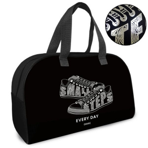 Сумка-тубус для внешкольных занятий 35*23*14,5см "Кеды"