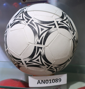 Мяч спортивный футбольный 19 см ПВХ 200гр, цвет микс БЕЗ НАДУВКИ