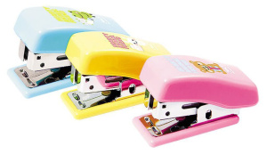 Степлер Deli №24/6, 26/6 на 12 листов Jungle Buddies