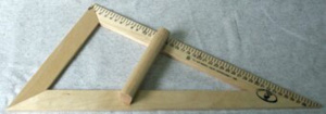 Угольник деревянный классный 30гр.
