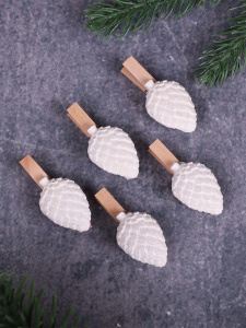 Набор новогодних керамических прищепок "Шишки" 3,5см, 5 шт, белые