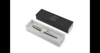 Parker Jotter Шариковая ручка Core K691 Stainless Steel GT M синие чернила