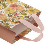 Пакет подар. бумажн. 26*32,4*13 см 210гр/м2 Flora. Цветочная страсть