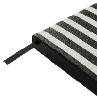 ЕЖЕДНЕВНИК А6+ "Black&White.Полоски"