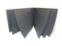 Скетчбук 210*297мм  38л., на пружине, ЧЁРНАЯ БУМАГА, 100г/м2