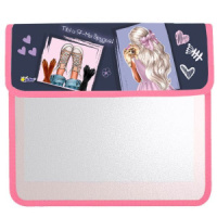 Папка д/тетрад. А5 (240*205*45) 1отд. на липучке, пластик "Девочка с собачкой"