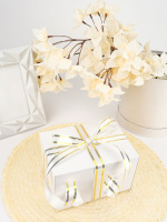 Лента упаковочная 20мм*91м, золотые полосы, белый