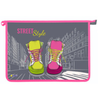 Папка д/тетрад. А4 (340*240*45) молния сверху, пластик "Яркие кеды" диз. с двух сторон