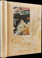 Фотоальбом магнитный 20л  23*28см спир.Only married. Свадебный авто