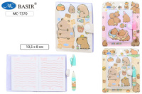 Блокнот 103*80мм клеевой кор. "Капибара" лин, на кнопке + мини-ручка