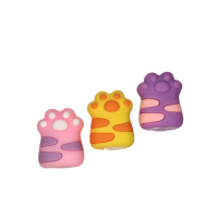 Точилка Egoist "Лапки" 3*3,5 см, ассорти цветов