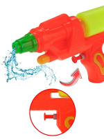 Водяное оружие. Пистолет 20 см,  60 мл, дальность стрельбы 5-6 м