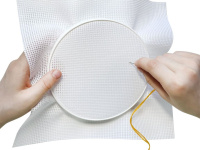 Набор  для вышивания крестиком "Белка" (с пяльцами)