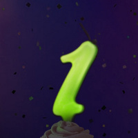 Свеча-цифра "1" люминесцентная, 7см.