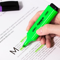 Текстовыделитель "Deli " 1-5мм зеленый, плоский. корп.