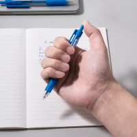 Ручка шар. Deli  автомат, синяя, 0,7мм, рез. манжета, игольч.наконечник