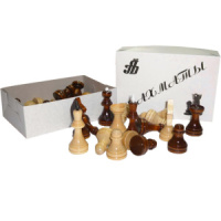 Шахматные фигуры, дерево