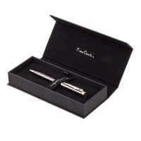 Ручка подарочная шариковая PIERRE CARDIN Tresor,корпус и колпачок-латунь с гравир., покрытие металл